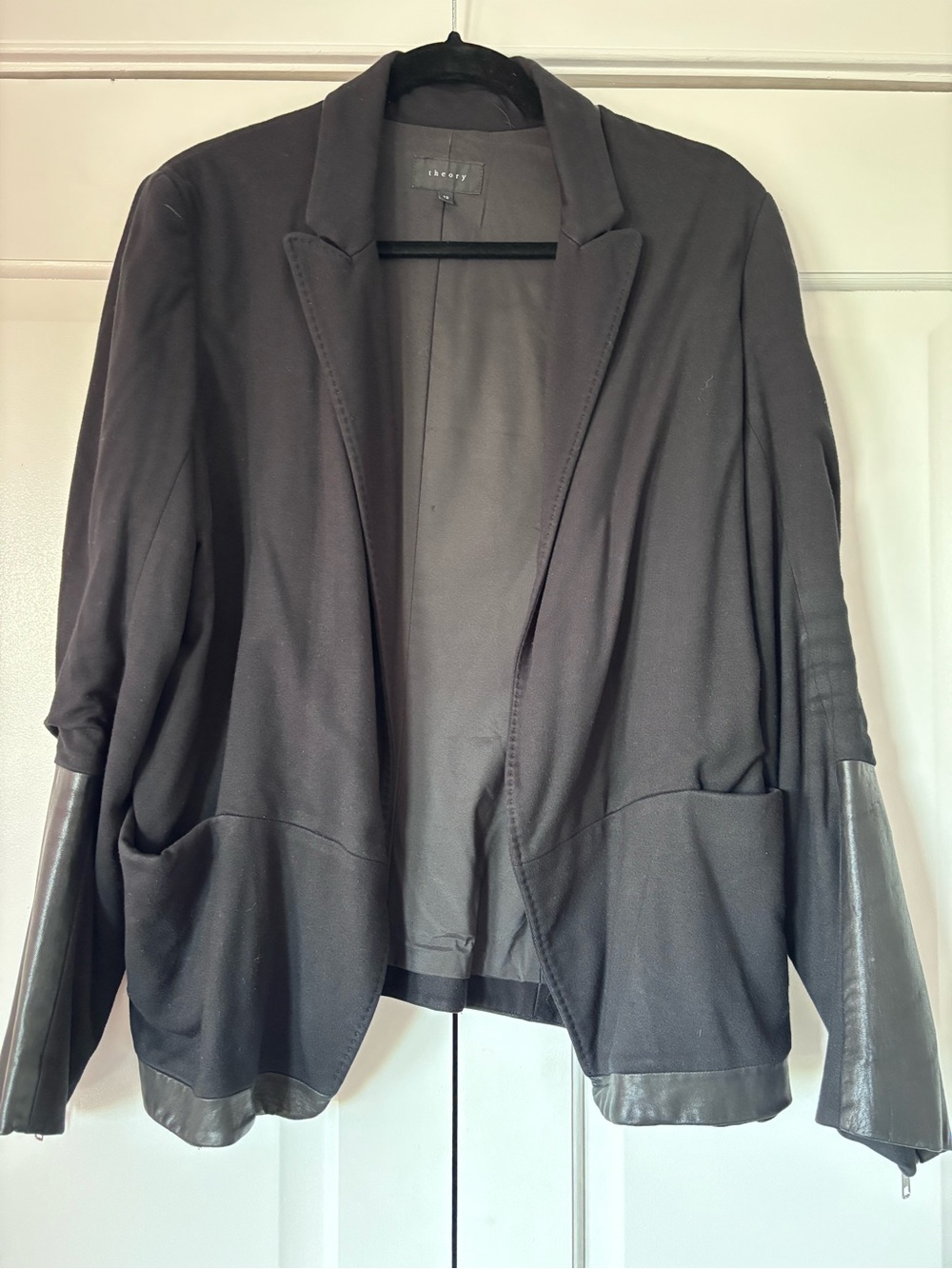 Theory Fabulous Black Open-Front Jacket with Leather Trim Size 12 Pre Loved.